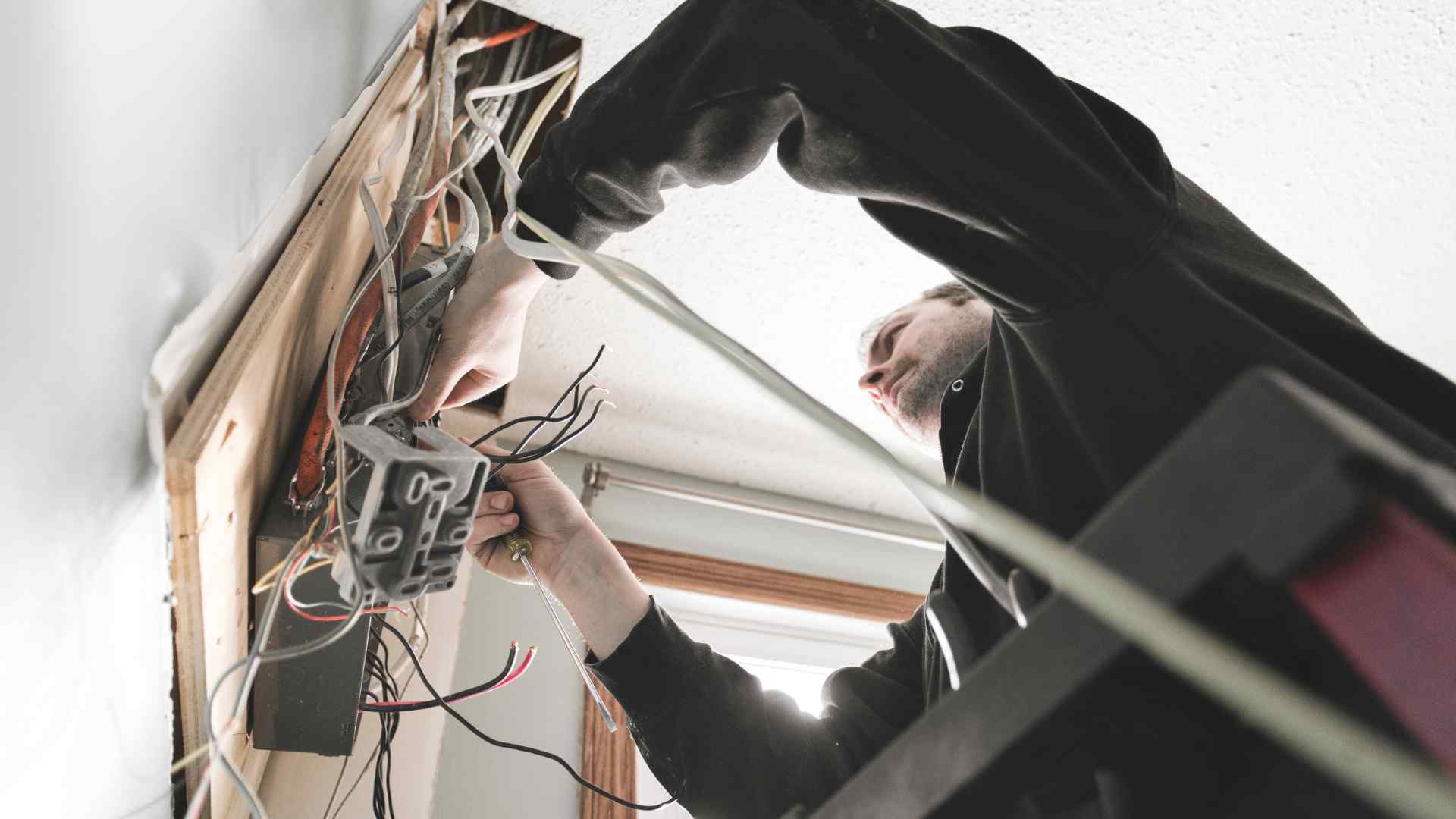 Professional Electric Repair in Lakeside MT